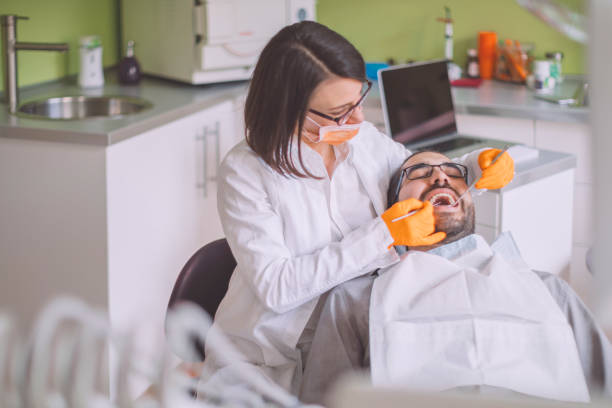 Best Emergency Cosmetic Dentistry (e.g., broken veneers) in Hayward, CA
